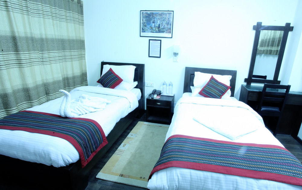 Oyo 153 Aster Hotel Nepal Katmandú Exterior foto