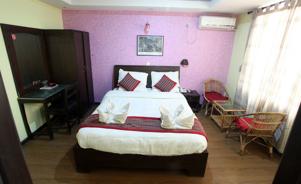 Oyo 153 Aster Hotel Nepal Katmandú Exterior foto