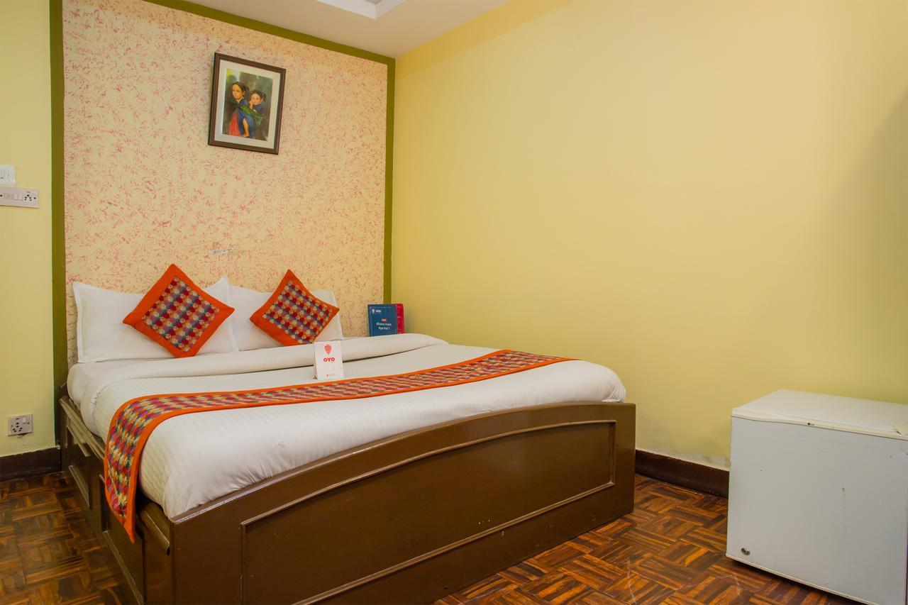 Oyo 153 Aster Hotel Nepal Katmandú Exterior foto