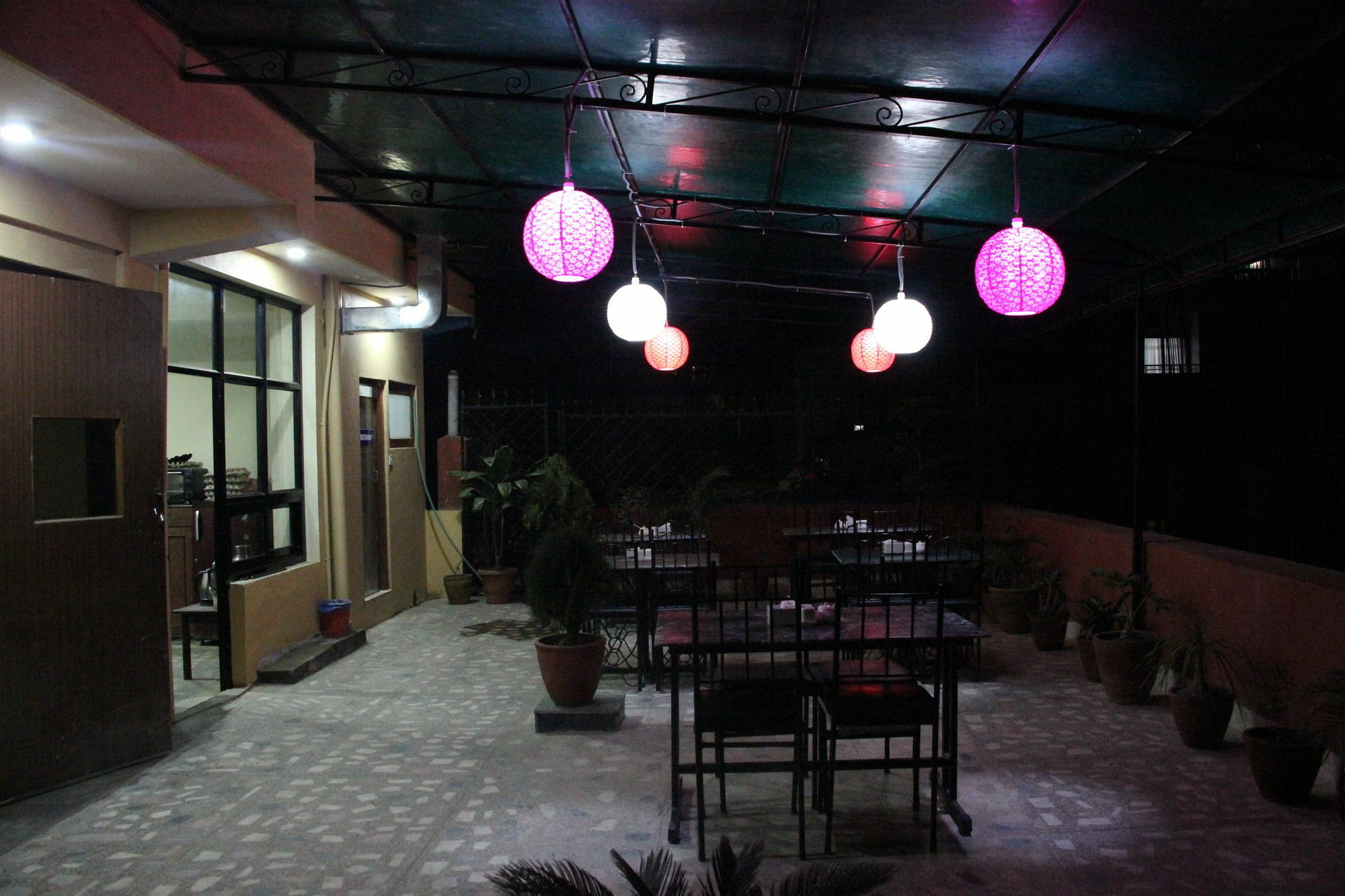 Oyo 153 Aster Hotel Nepal Katmandú Exterior foto