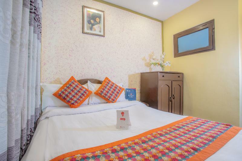 Oyo 153 Aster Hotel Nepal Katmandú Exterior foto
